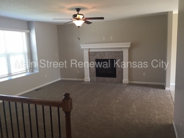 Building Photo - 18409 E 20th Street Ct