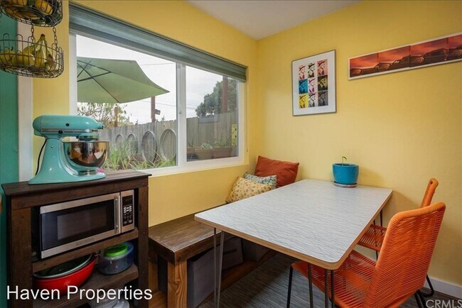 Foto del edificio - 2 br, 1 bath House - 1185 Laurel Lane