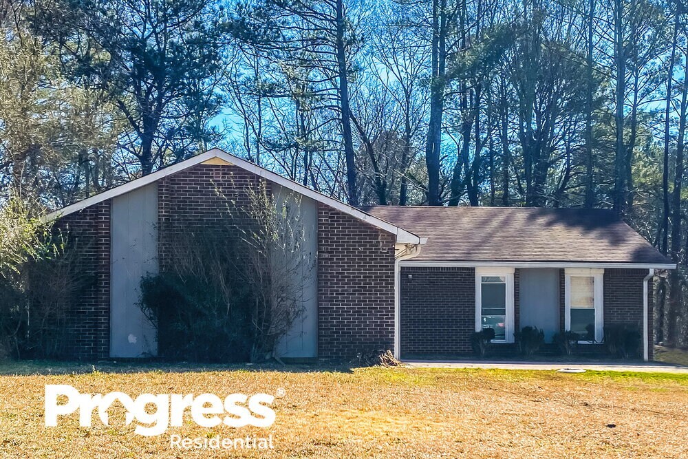 3295 Valley Bend Rd, College Park, GA 30349 House Rental in College