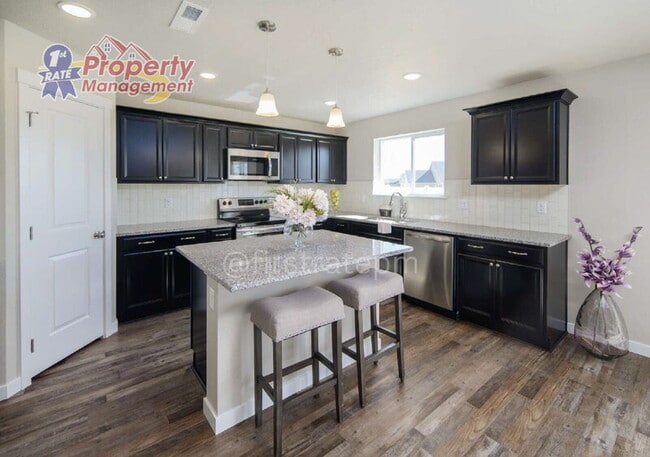 Building Photo - 10323 Longtail Dr