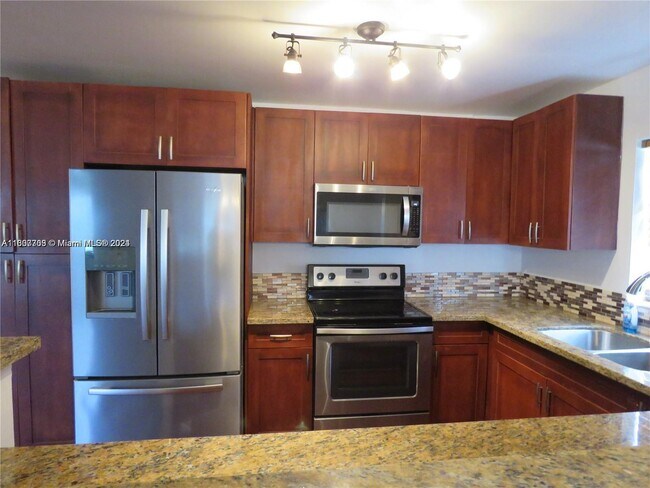 Foto del edificio - 1912 Taylor St