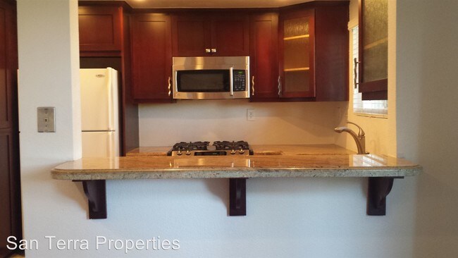 Building Photo - 7411 Mission Trails Dr