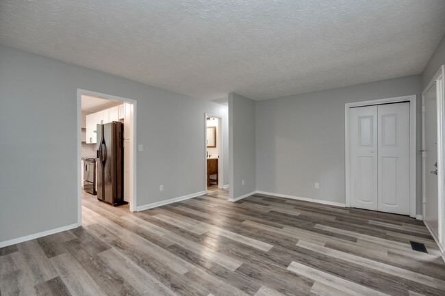 Living Room - 1053 Lexington Ave