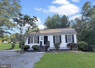 Building Photo - 9549 Fingerboard Rd