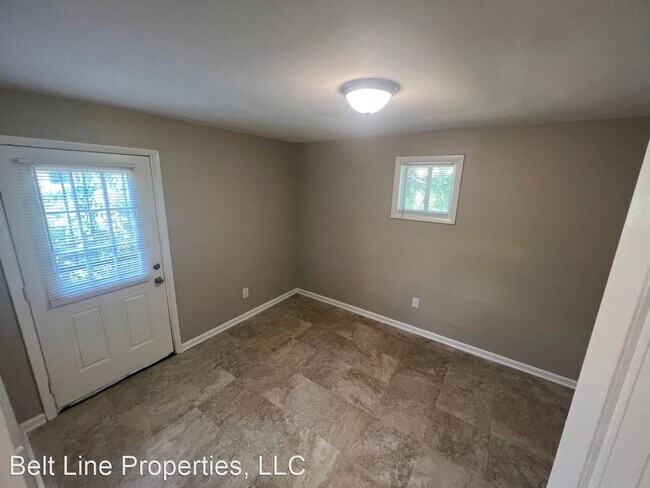 Foto del edificio - 3 br, 1 bath House - 550 Baltimore St