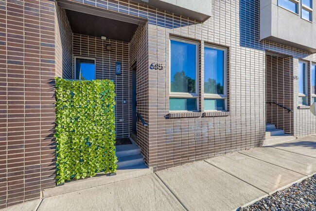 Foto del edificio - Modern 2bed/2 Bath in the Heart of Denver!