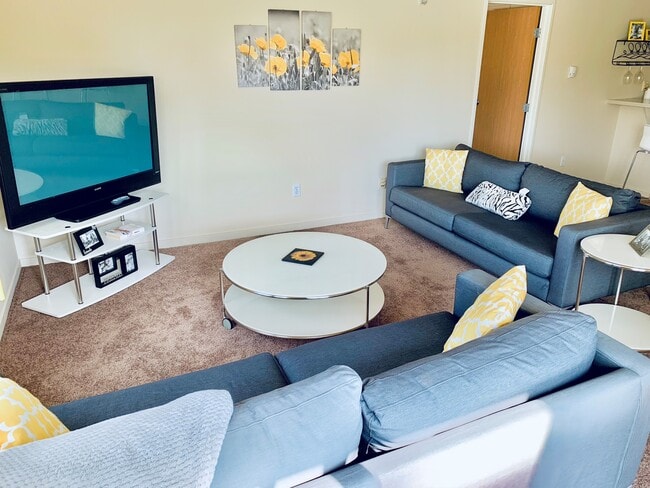 Building Photo - Arboretum Apartments