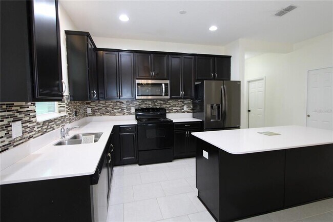 Foto del edificio - 2380 Sanderling St