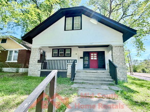 Building Photo - 1561 Foster Ave