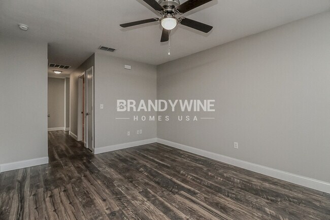 Foto del edificio - 1423 N Tremain St