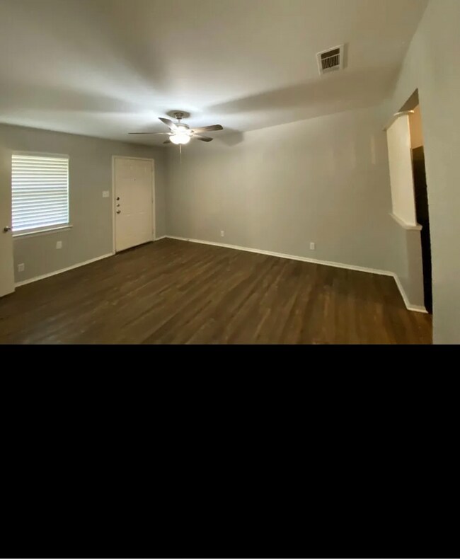 Foto del edificio - 2515 Normont Cir