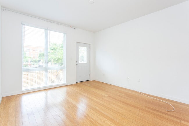 Foto del edificio - 1519 Ogden St