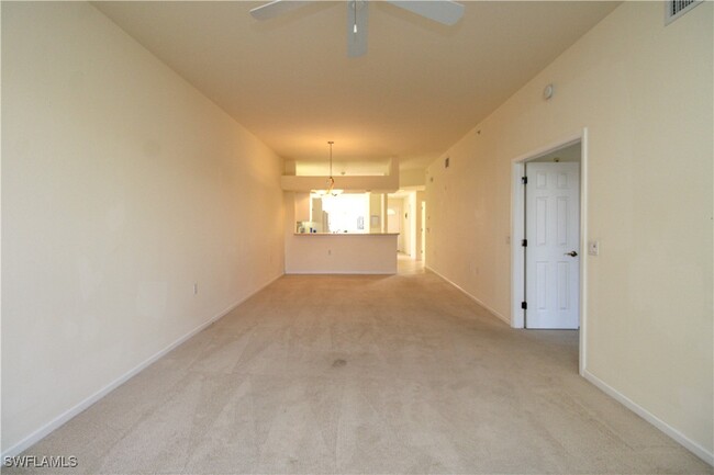 Building Photo - 6810 Beach Resort Dr