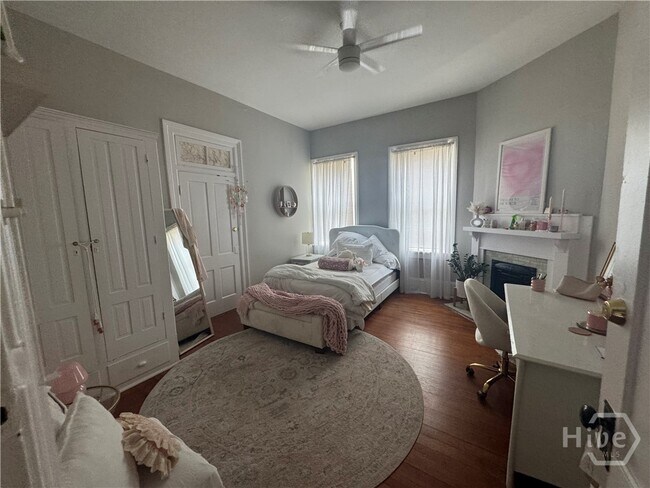 Foto del edificio - 320 E 31st St