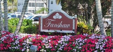 Building Photo - 285 Fanshaw G