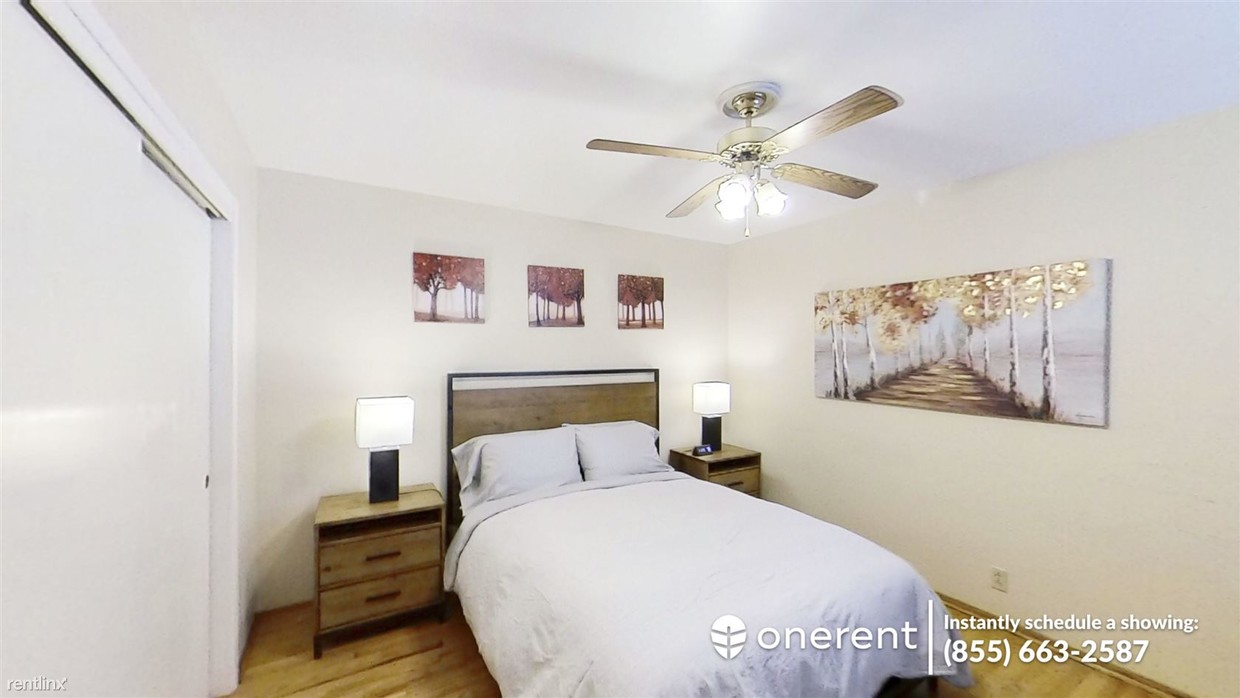 Foto principal - 2 br, 1 bath Duplex - 1242 Normandy Way -