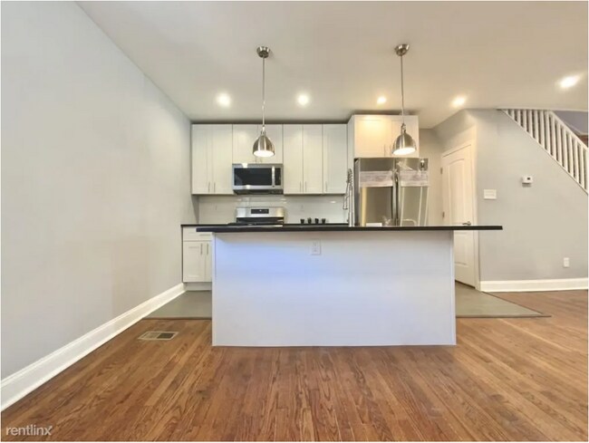 Foto del edificio - 1447 S 32nd St