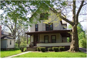Foto principal - 93 E Lorain St