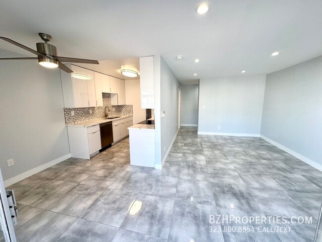 Building Photo - NEW! Fully Renovated 1Bedroom 1Bathroom In...
