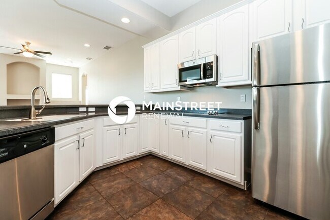 Building Photo - 5 Bedroom Pet-Friendly Home in Holiday, FL...