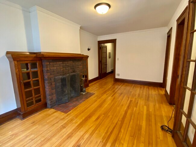 Foto del edificio - 301 Norris Ct