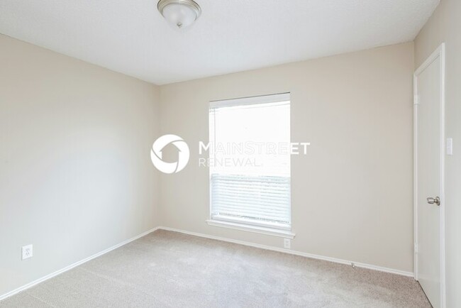Foto del edificio - 1144 Paintbrush St