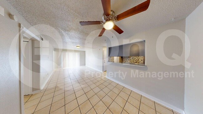 Building Photo - 8110 Skillman St