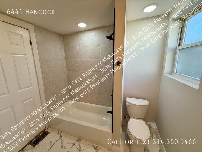 Foto del edificio - 6441 Hancock-