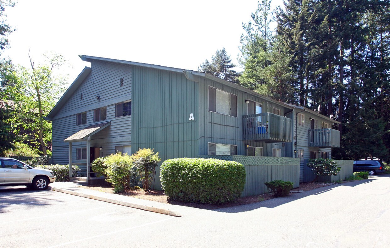 Foto principal - 19425 76th Ave W