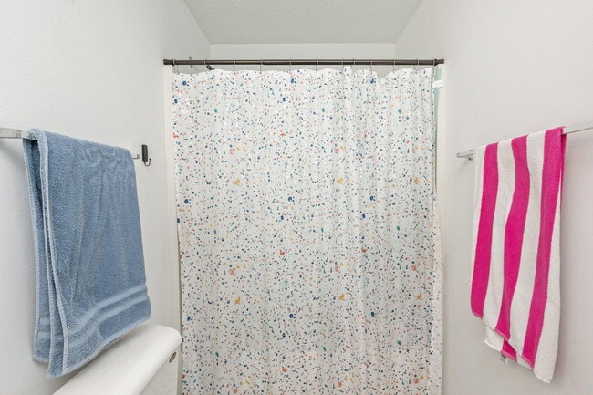 Building Photo - 2139 Tom St