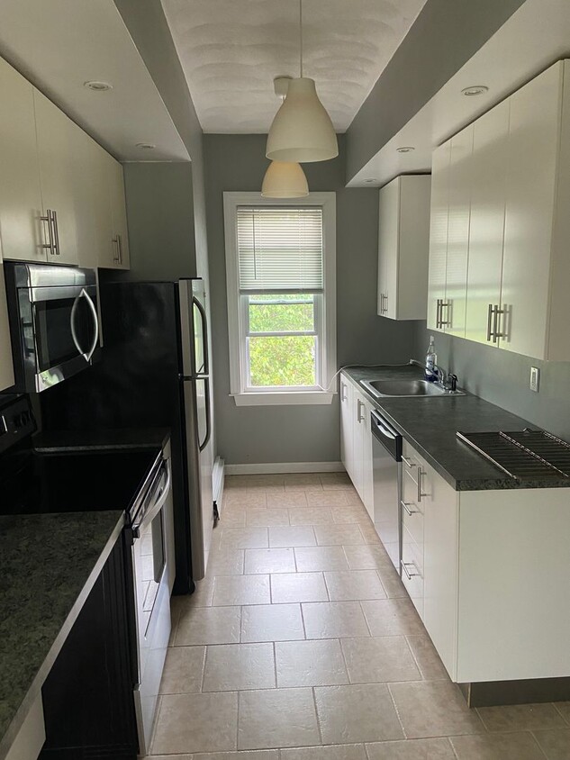 Foto principal - 605 Admiral St