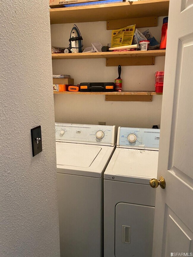 Foto del edificio - 180 3rd Ave