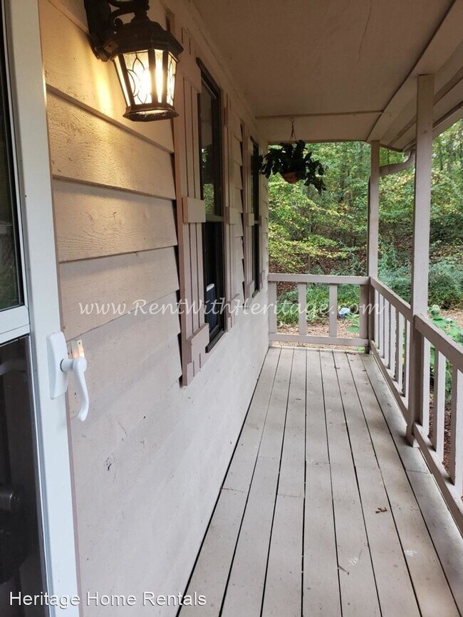 Building Photo - 3 br, 2 bath House - 4061 Covey Lane