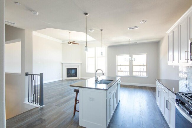 Foto del edificio - 2230 Southwick Dr