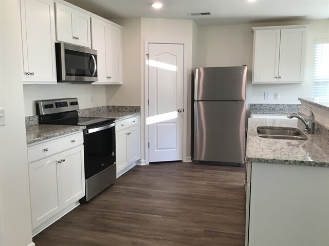 Foto del edificio - 7204 Brittany Pointer Ct