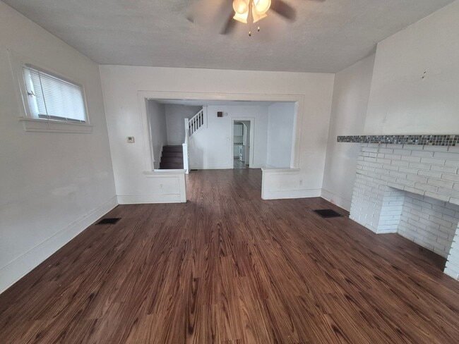 Foto del edificio - 1967-1969 Rugby