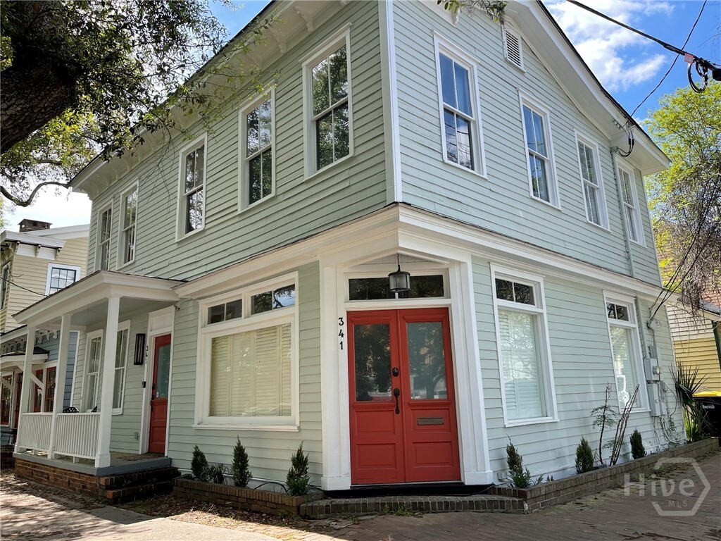 Primary Photo - 341 E Broad St
