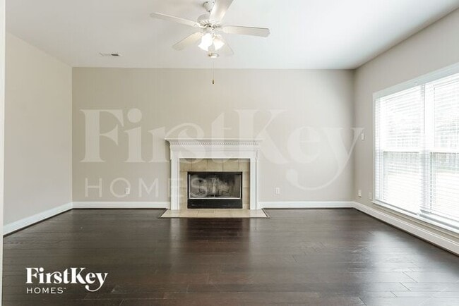 Building Photo - 531 Forest Lakes Dr