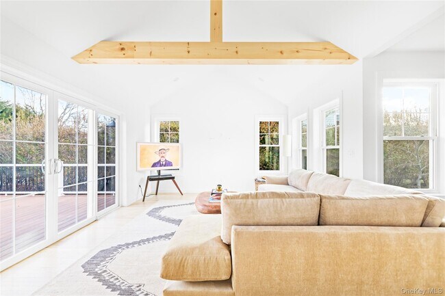 Foto del edificio - 21 N Howells Point Rd