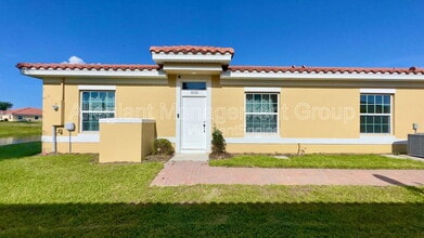 Building Photo - 1636 Cumin Dr
