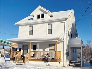 Building Photo - 110 Bell Ave