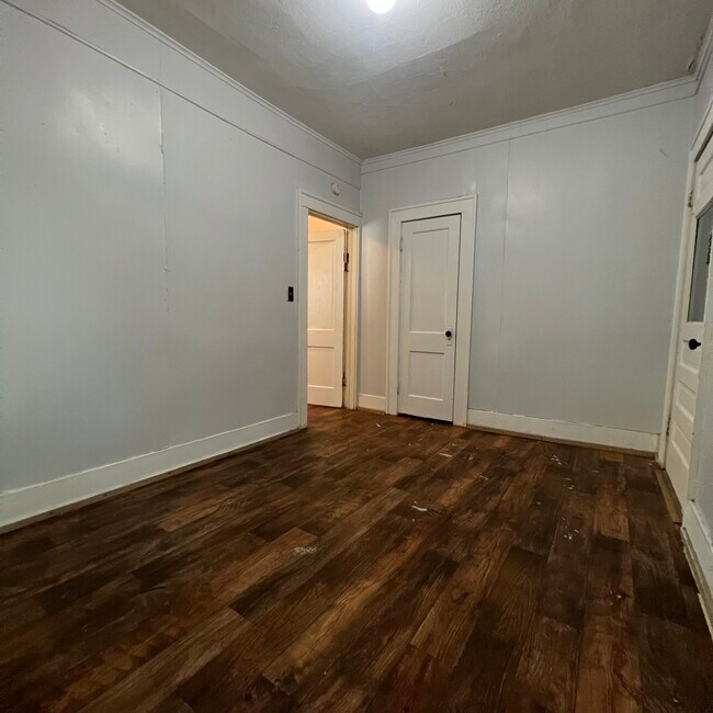 Segundo dormitorio - 500 E 16th St