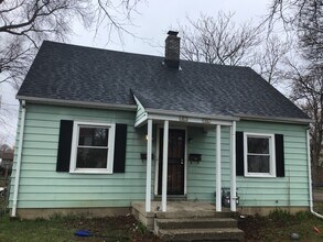 Building Photo - 5419 N 57th St