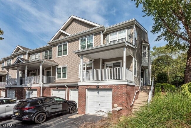 Foto del edificio - 72 Carter Rd