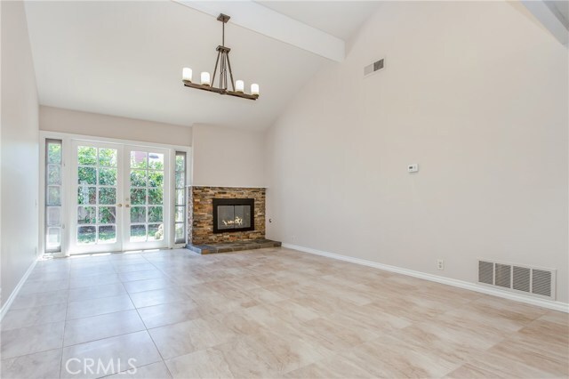 Building Photo - 4382 Bridgeway St