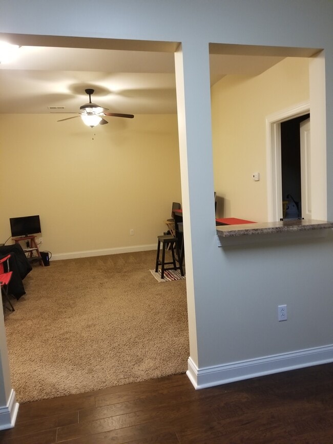 Building Photo - 506 Treyson Ln