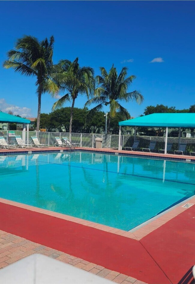 Foto del edificio - 1663 SE 27th Dr