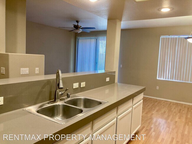Building Photo - 3 br, 3.5 bath House - 656 PEACHY CANYON C...