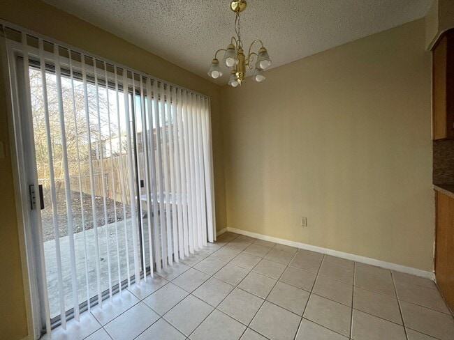 Building Photo - 1103 Covey Ln