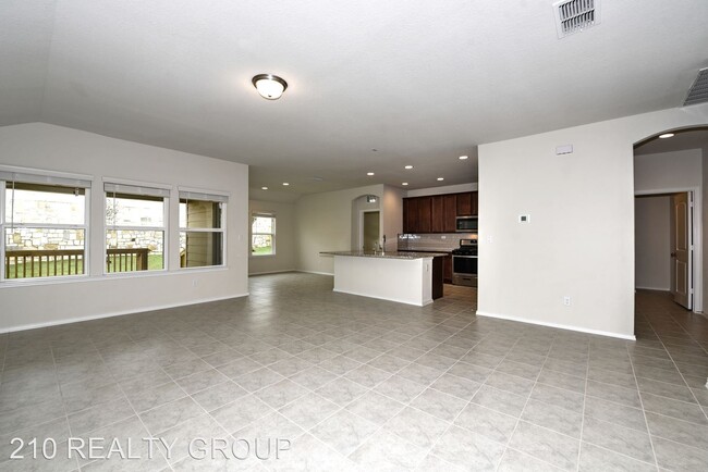 Foto del edificio - 3 br, 2 bath House - 7234 Cimarron Lake